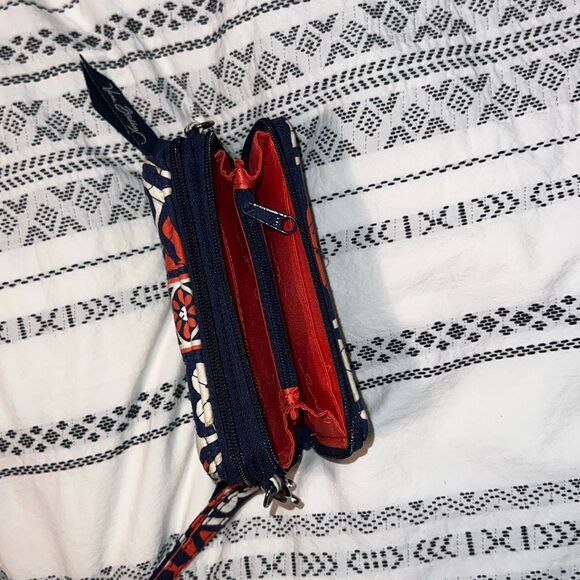 Vera Bradley Zip Around Wristlet Wallet – Navy Multicolor Aztec Print - Picture 4 of 5